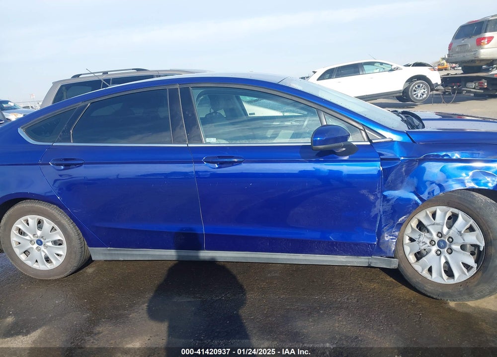 2013 FORD FUSION S VIN: 3FA6P0G78DR297099