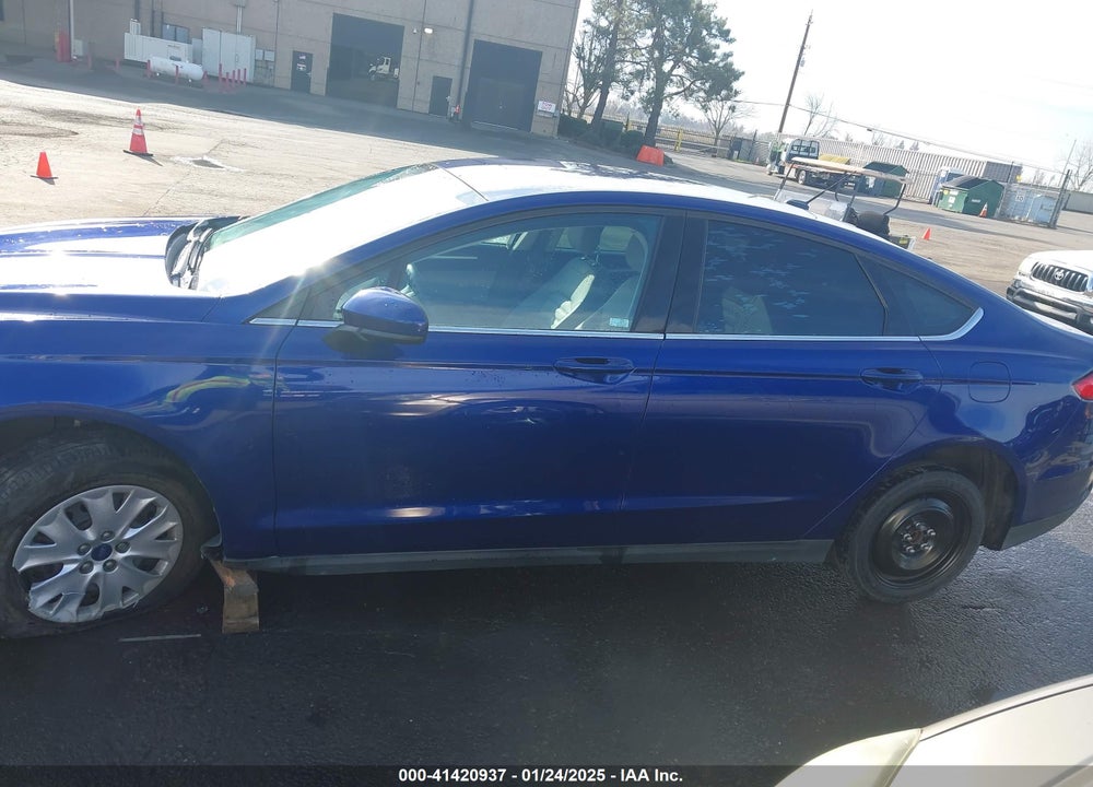 2013 FORD FUSION S VIN: 3FA6P0G78DR297099