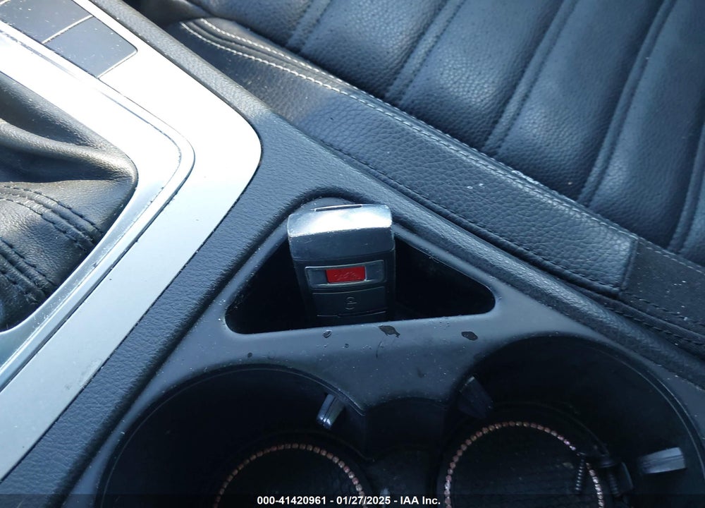 2010 VOLKSWAGEN CC VIN: WVWML7AN2AE508003