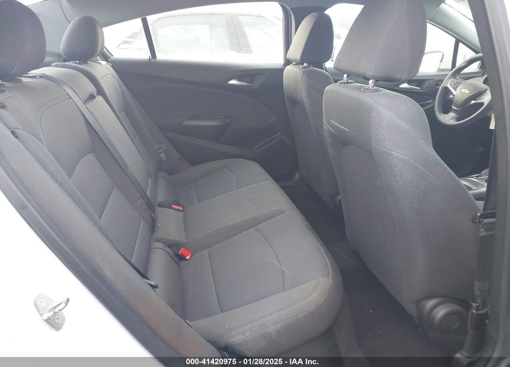 2019 CHEVROLET CRUZE VIN: 1G1BE5SM3K7146452
