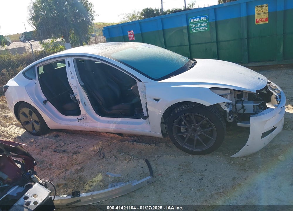 2021 TESLA MODEL 3 STANDARD RANGE PLUS REAR-WHEEL DRIVE VIN: 5YJ3E1EA7MF976211