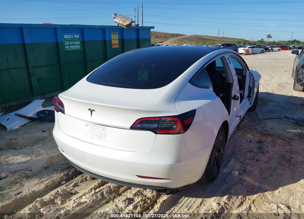 2021 TESLA MODEL 3 STANDARD RANGE PLUS REAR-WHEEL DRIVE VIN: 5YJ3E1EA7MF976211