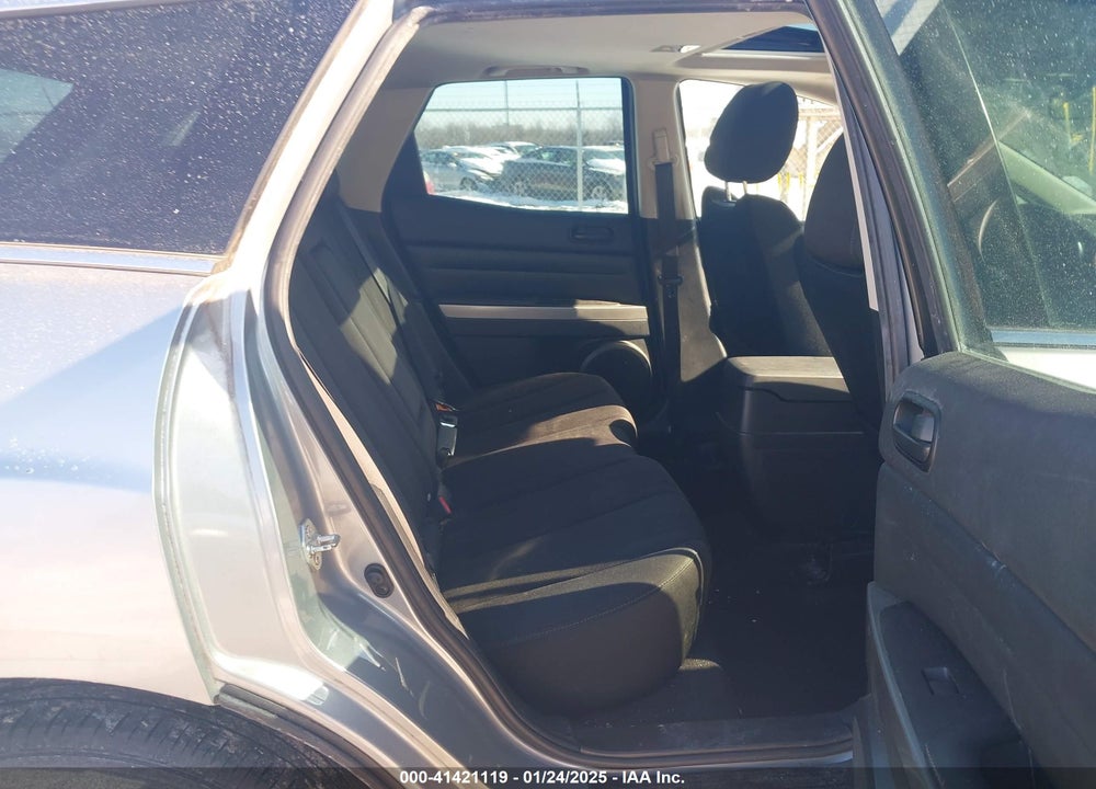 2011 MAZDA CX-7 I SPORT VIN: JM3ER2B54B0385797