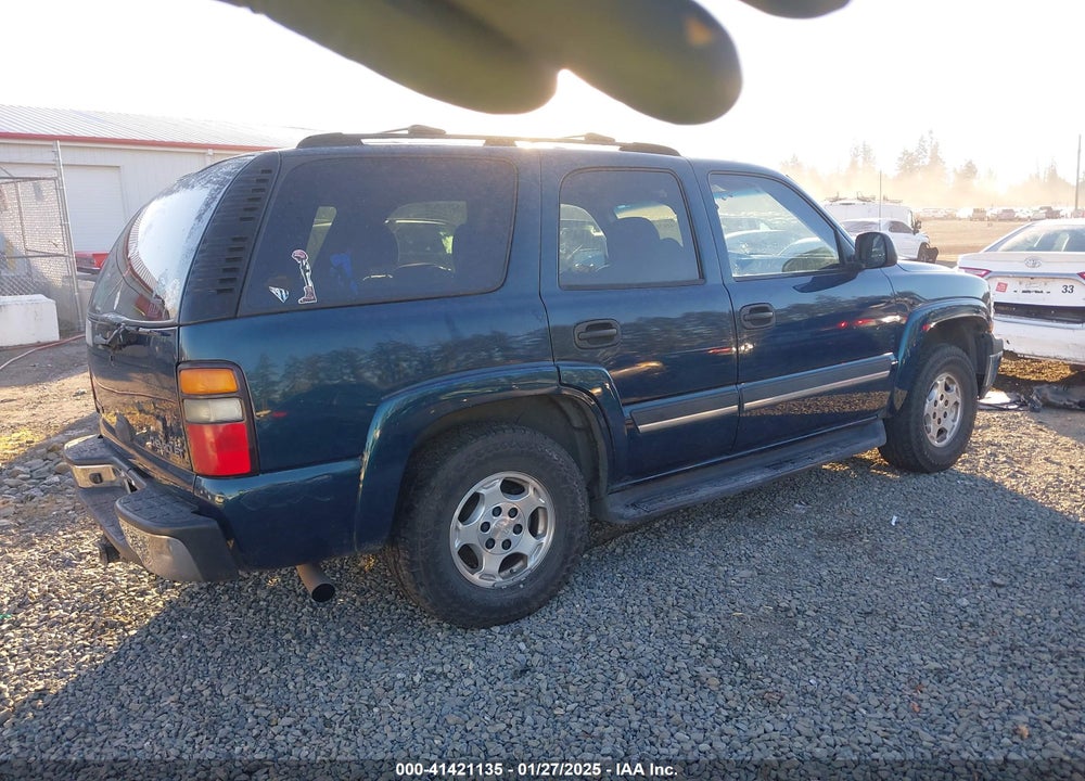 2005 CHEVROLET TAHOE LS VIN: 1GNEK13T15J196213