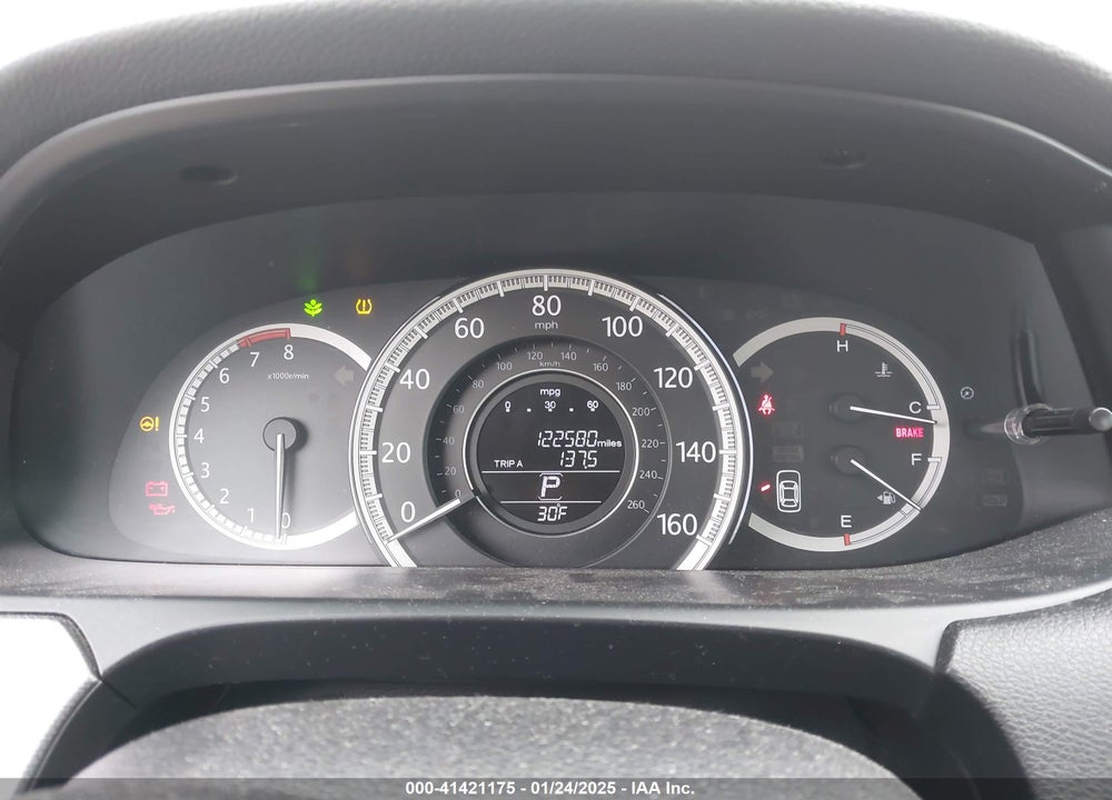 2013 HONDA ACCORD VIN: 1HGCR2F32DA115359