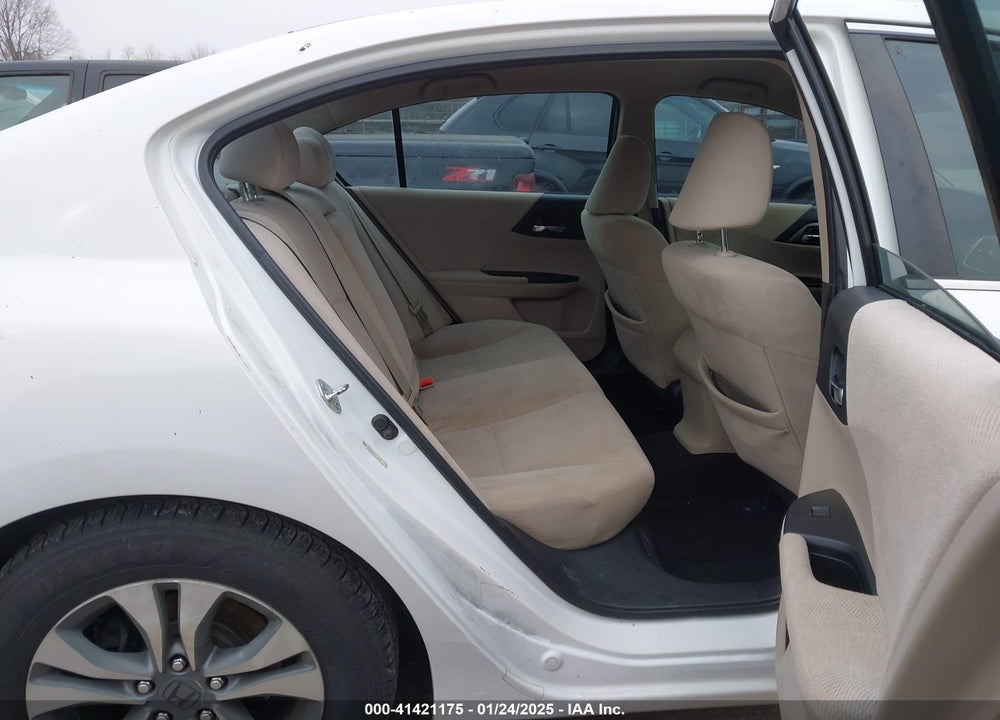 2013 HONDA ACCORD VIN: 1HGCR2F32DA115359