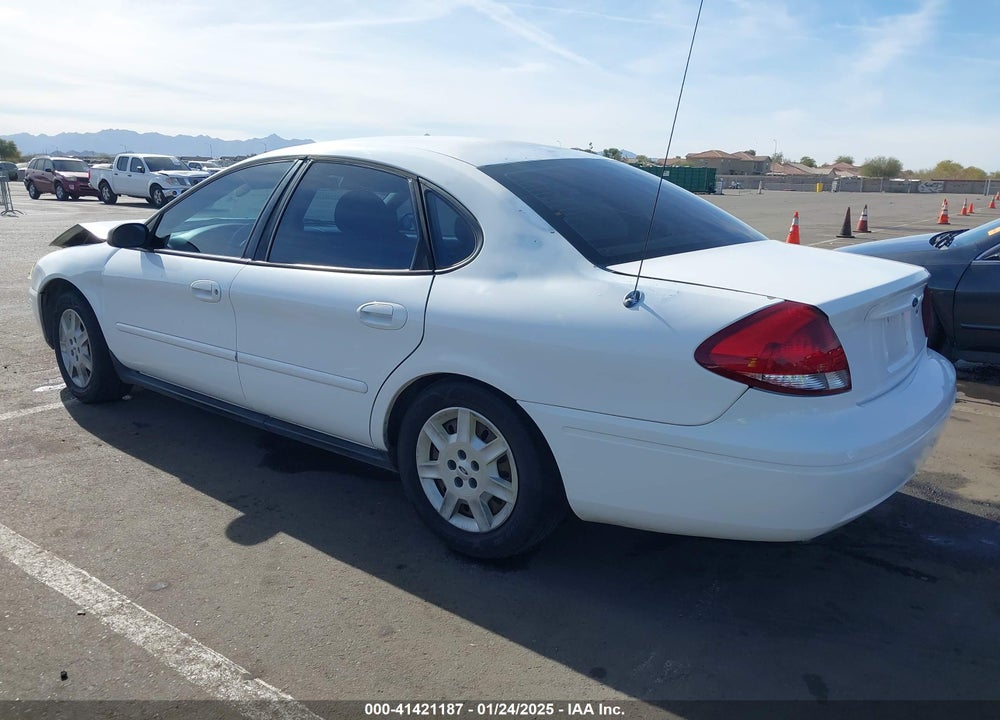 2005 FORD TAURUS VIN: 1FAFP53235A171641