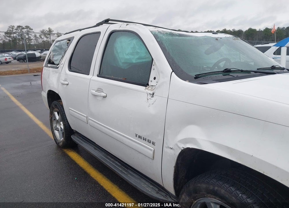 2013 CHEVROLET TAHOE LT VIN: 1GNSKBE03DR241227