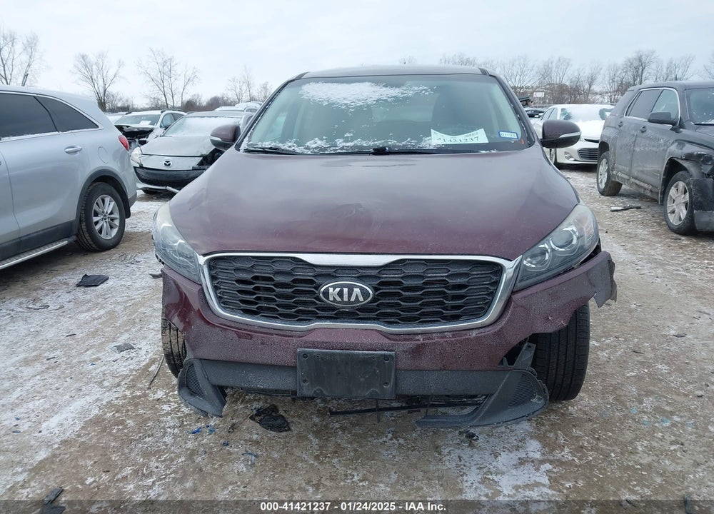 2019 KIA SORENTO VIN: 5XYPG4A35KG542363