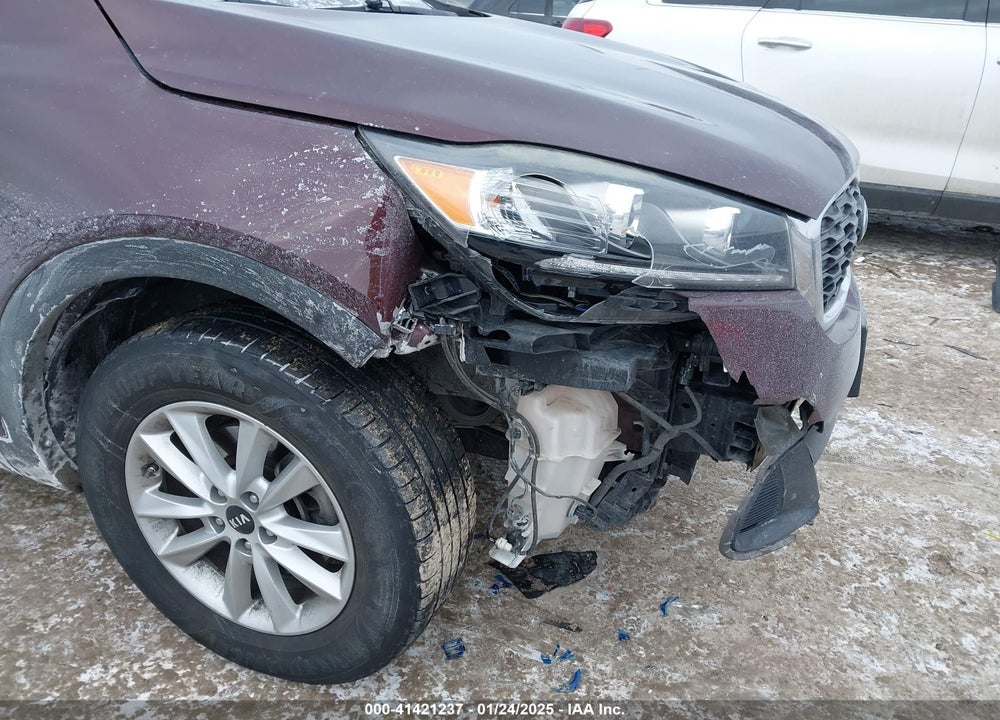 2019 KIA SORENTO VIN: 5XYPG4A35KG542363