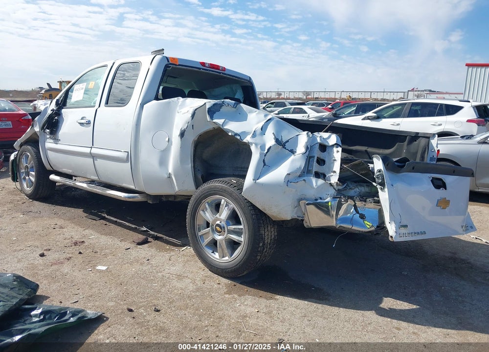 2012 CHEVROLET SILVERADO 1500 LT VIN: 1GCRCSE06CZ138953