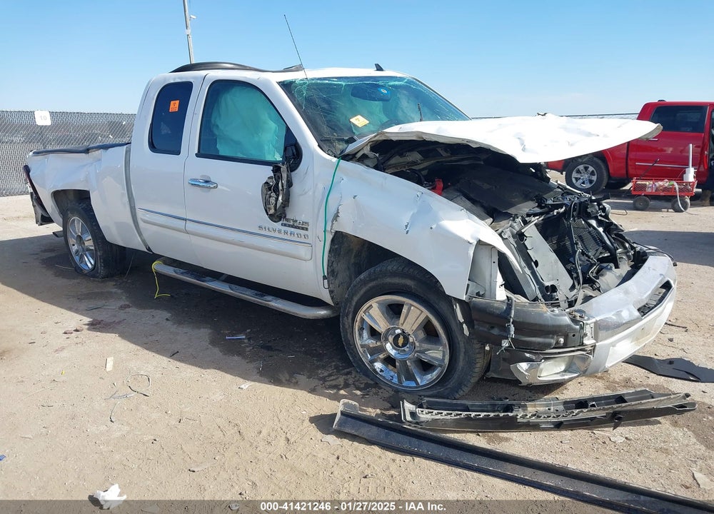 2012 CHEVROLET SILVERADO 1500 LT VIN: 1GCRCSE06CZ138953