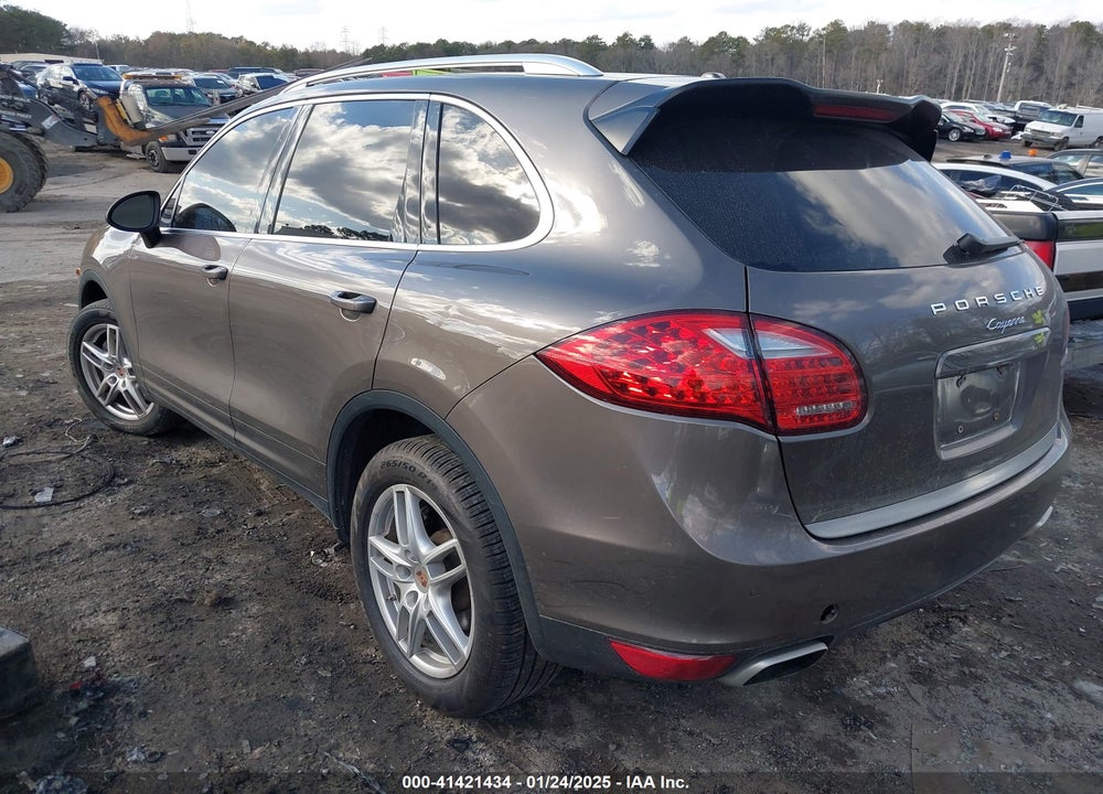 2014 PORSCHE CAYENNE VIN: WP1AA2A25ELA05146