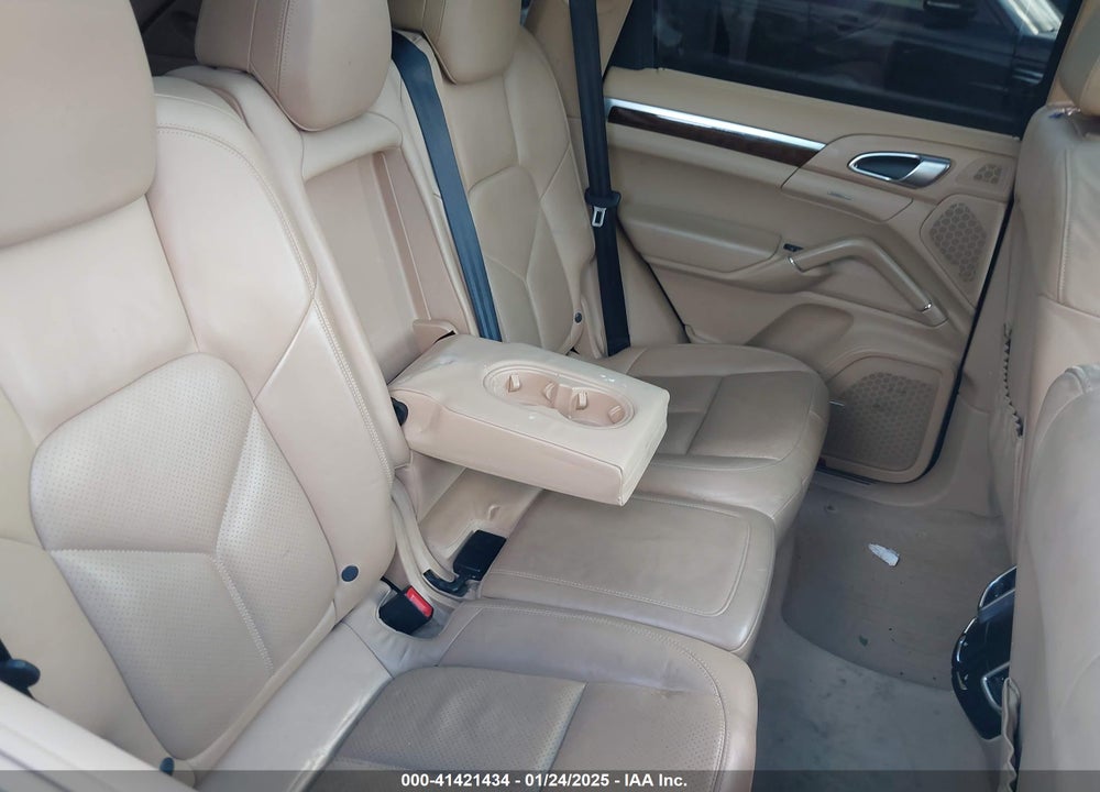 2014 PORSCHE CAYENNE VIN: WP1AA2A25ELA05146