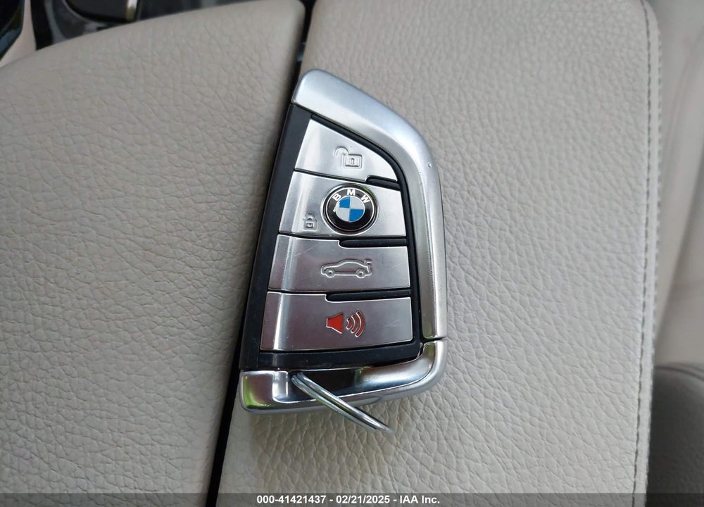 2017 BMW 540I VIN: WBAJE5C3XHG913986
