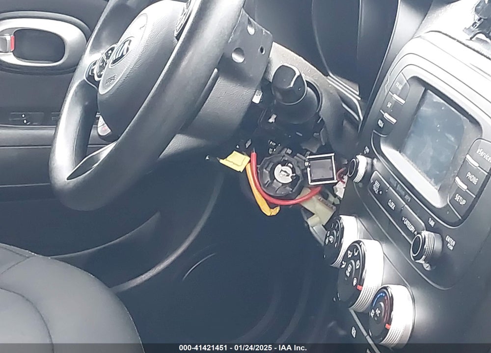 2015 KIA SOUL VIN: KNDJP3A51F7764693
