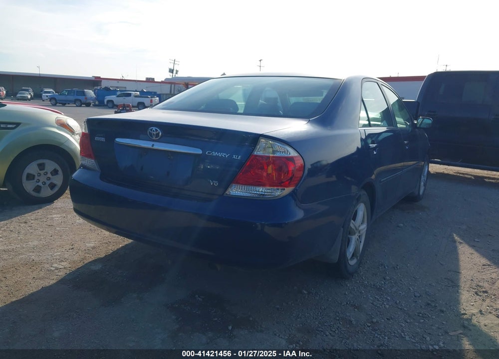 2005 TOYOTA CAMRY XLE V6 VIN: JTDBF30K050166214