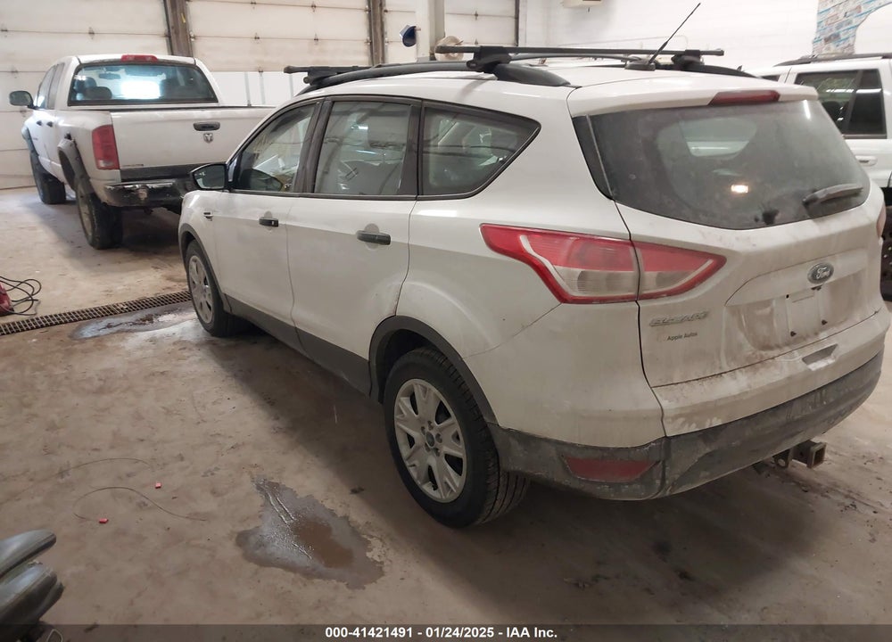 2015 FORD ESCAPE S VIN: 1FMCU0F7XFUC79573