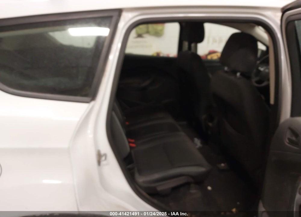 2015 FORD ESCAPE S VIN: 1FMCU0F7XFUC79573