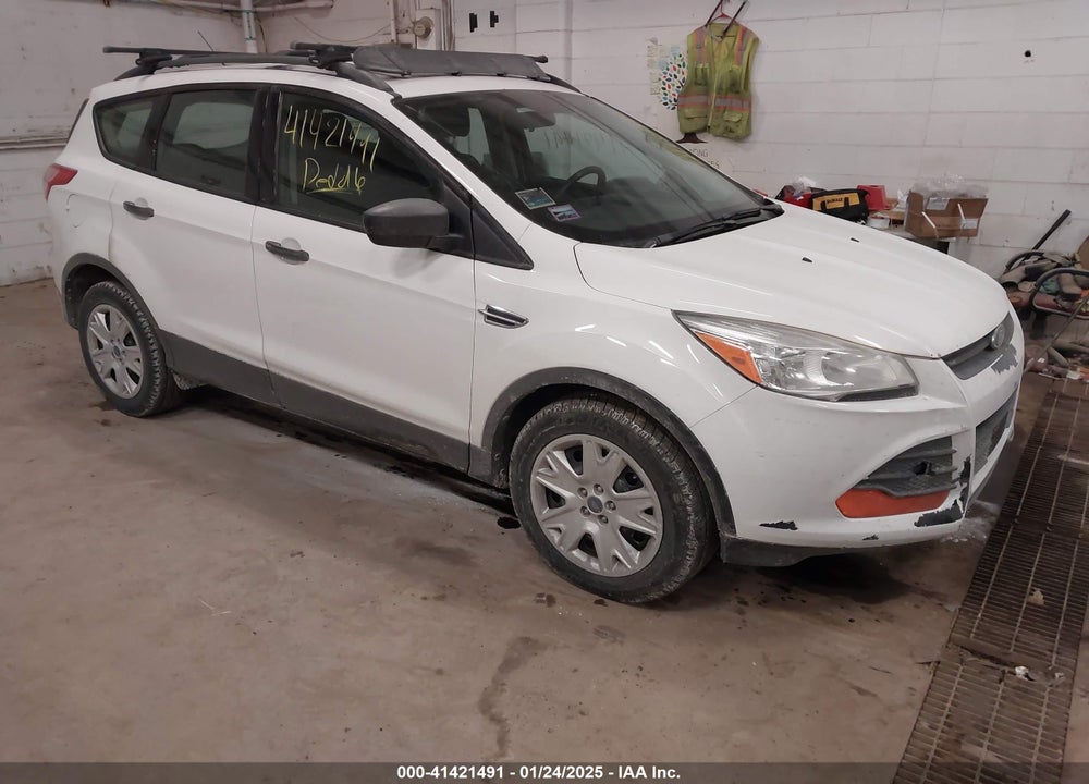 2015 FORD ESCAPE S VIN: 1FMCU0F7XFUC79573