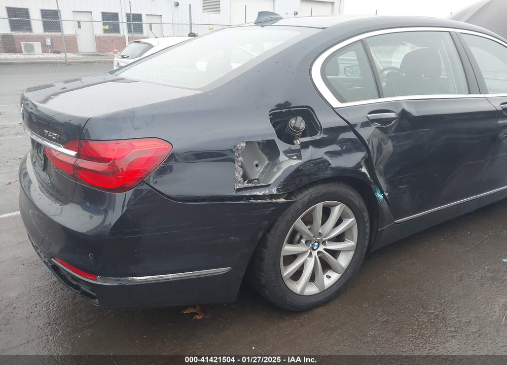 2019 BMW 740I VIN: WBA7E4C52KGV70359
