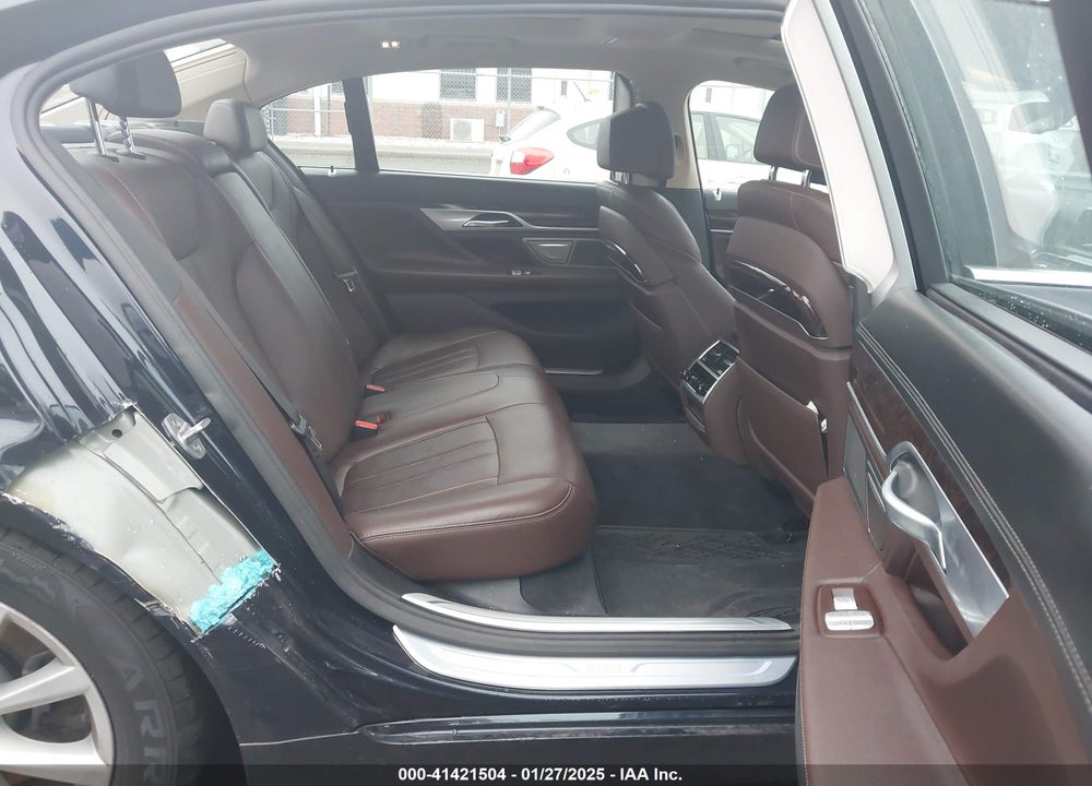 2019 BMW 740I VIN: WBA7E4C52KGV70359