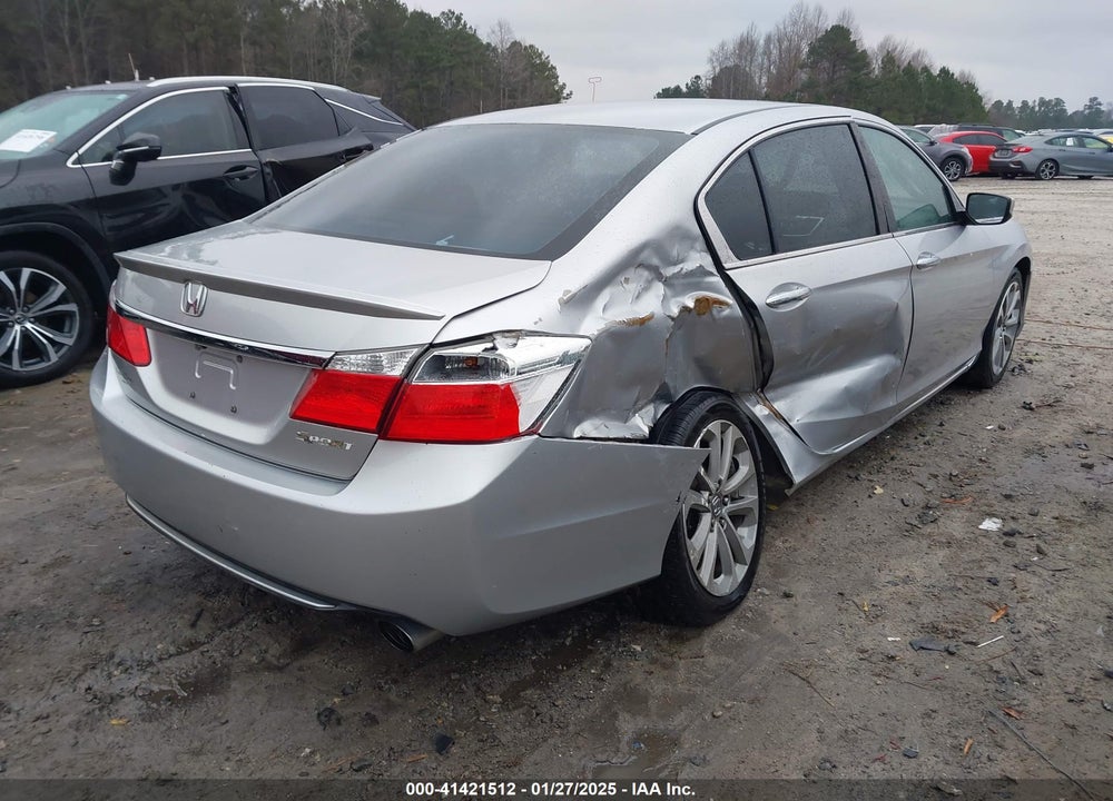 2015 HONDA ACCORD VIN: 1HGCR2F59FA095938