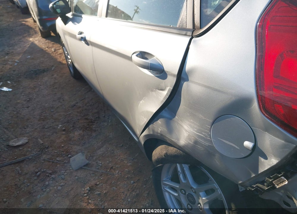 2018 FORD FIESTA VIN: 3FADP4EJ5JM140281