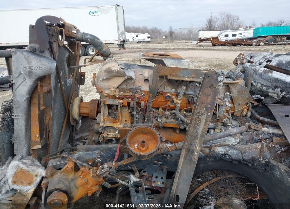 2012 KENWORTH CONSTRUCTION T660 VIN: 1XKADP9X8CJ332014