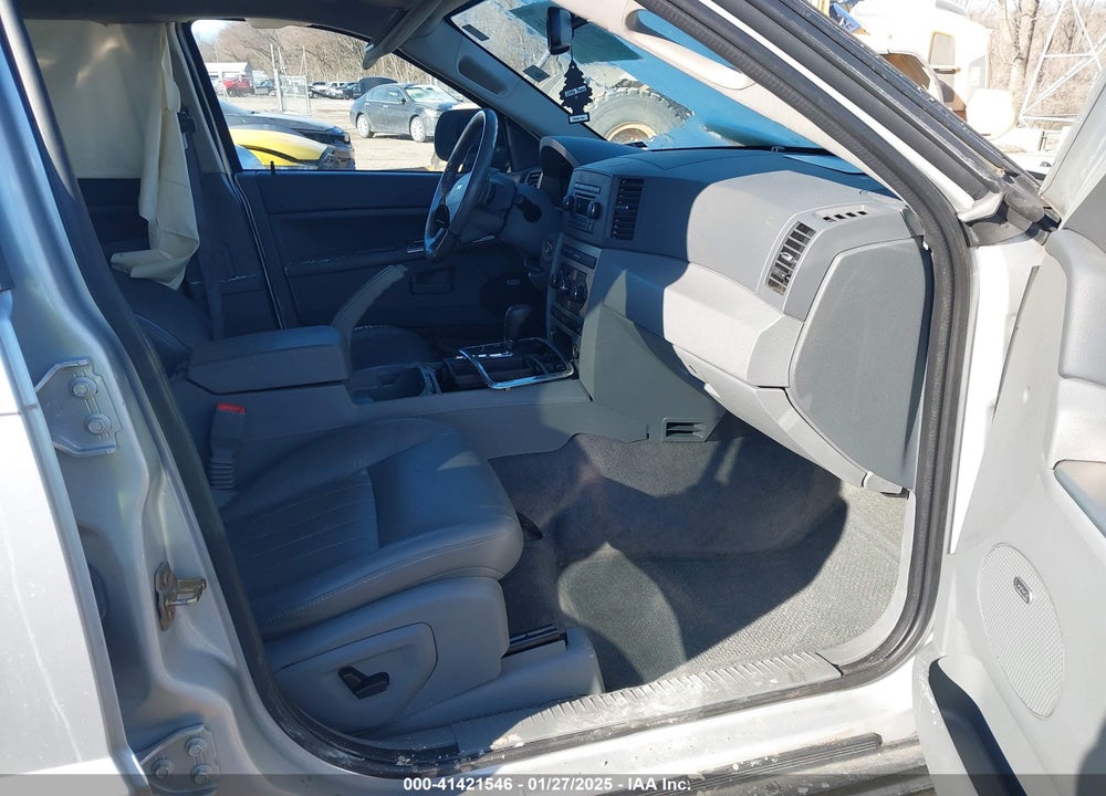 2007 JEEP GRAND CHEROKEE LAREDO VIN: 1J8GR48K77C605023