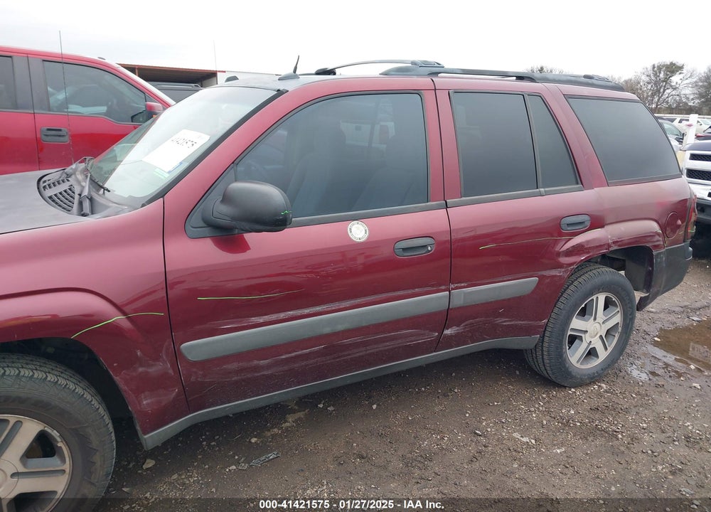 2005 CHEVROLET TRAILBLAZER LS VIN: 1GNDS13S752110660