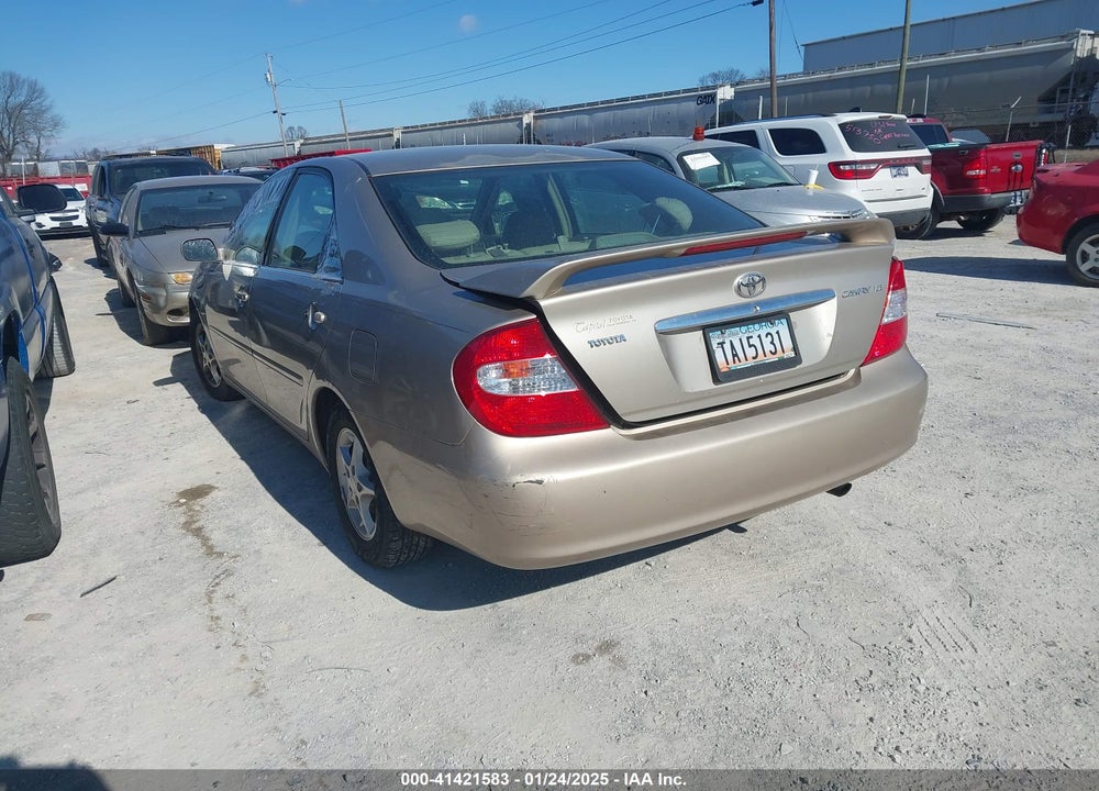 2002 TOYOTA CAMRY LE VIN: 4T1BE32K92U618449