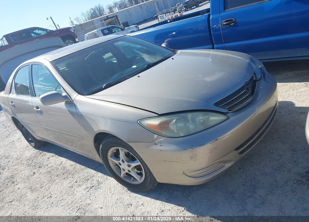 2002 TOYOTA CAMRY LE VIN: 4T1BE32K92U618449