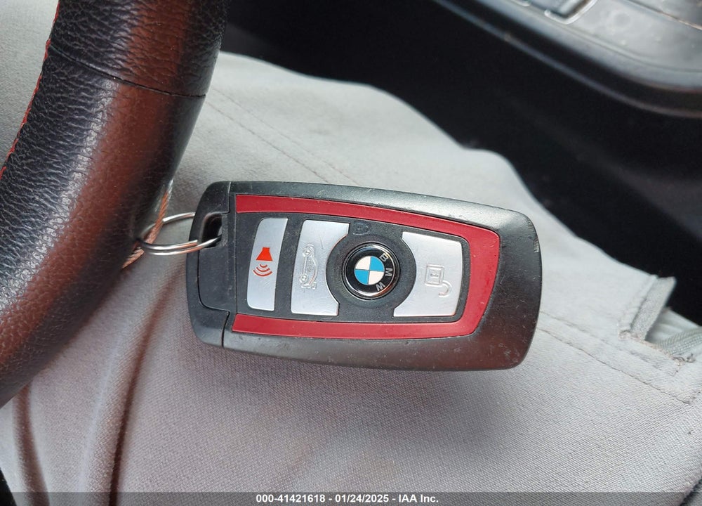 2018 BMW 330I VIN: WBA8D9G52JNU68682