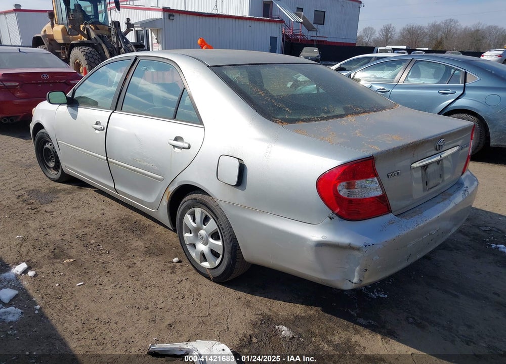 2002 TOYOTA CAMRY LE VIN: 4T1BE32K32U115211