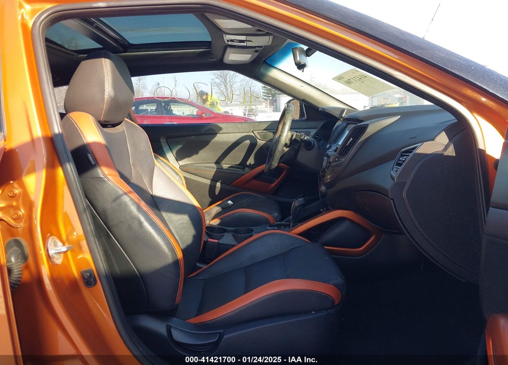 2016 HYUNDAI VELOSTER VIN: KMHTC6AE3GU286054