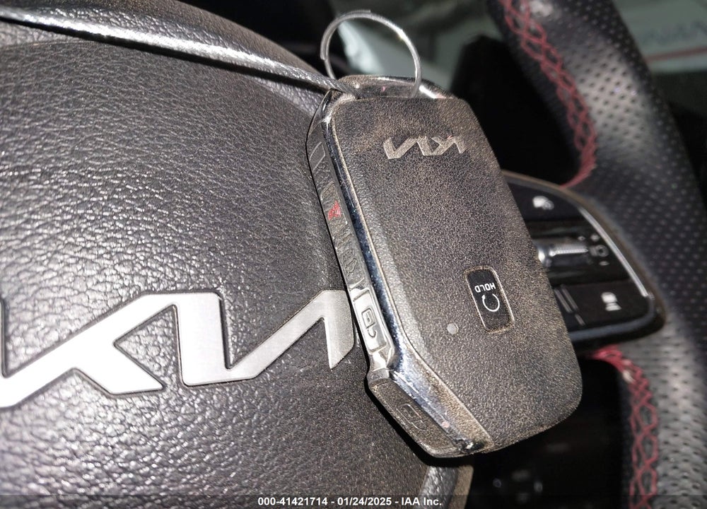 2023 KIA FORTE VIN: 3KPF44AC3PE577900