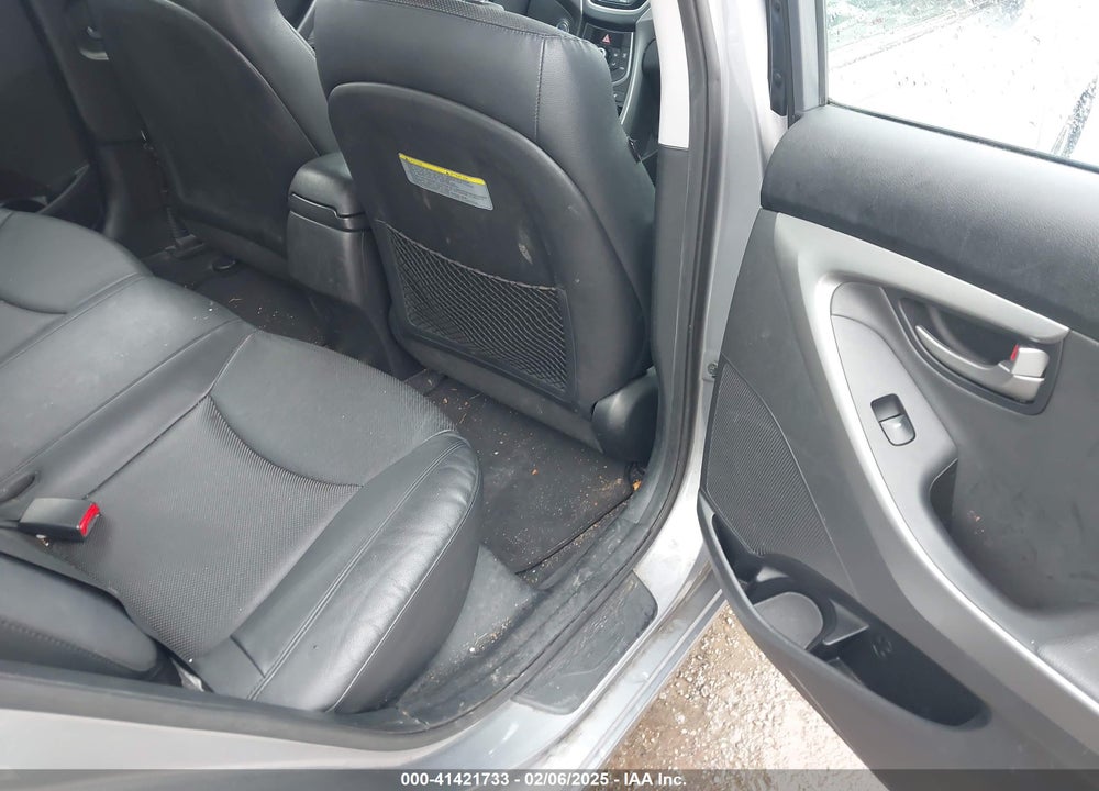2015 HYUNDAI ELANTRA VIN: KMHDH4AH8FU382779
