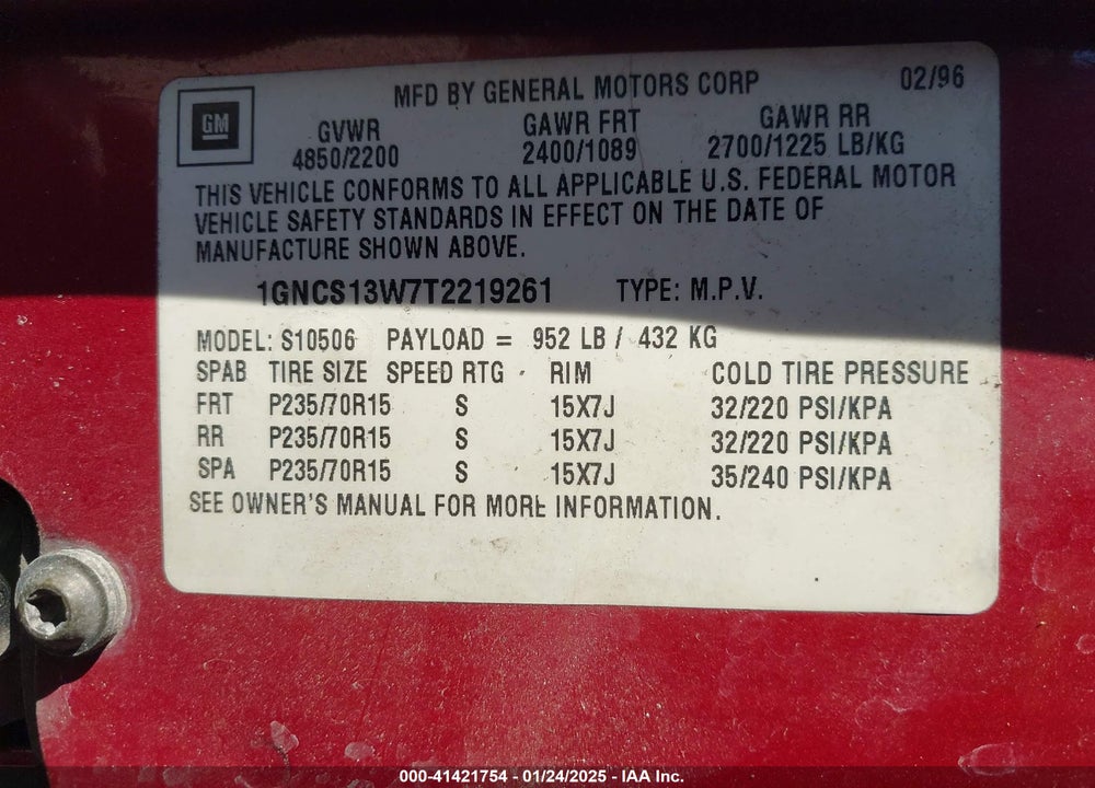 1996 CHEVROLET BLAZER VIN: 1GNCS13W7T2219261