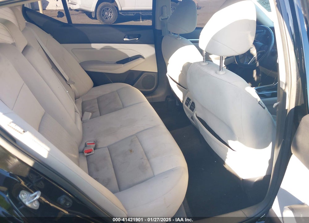 2019 NISSAN ALTIMA VIN: 1N4BL4DV1KC102556