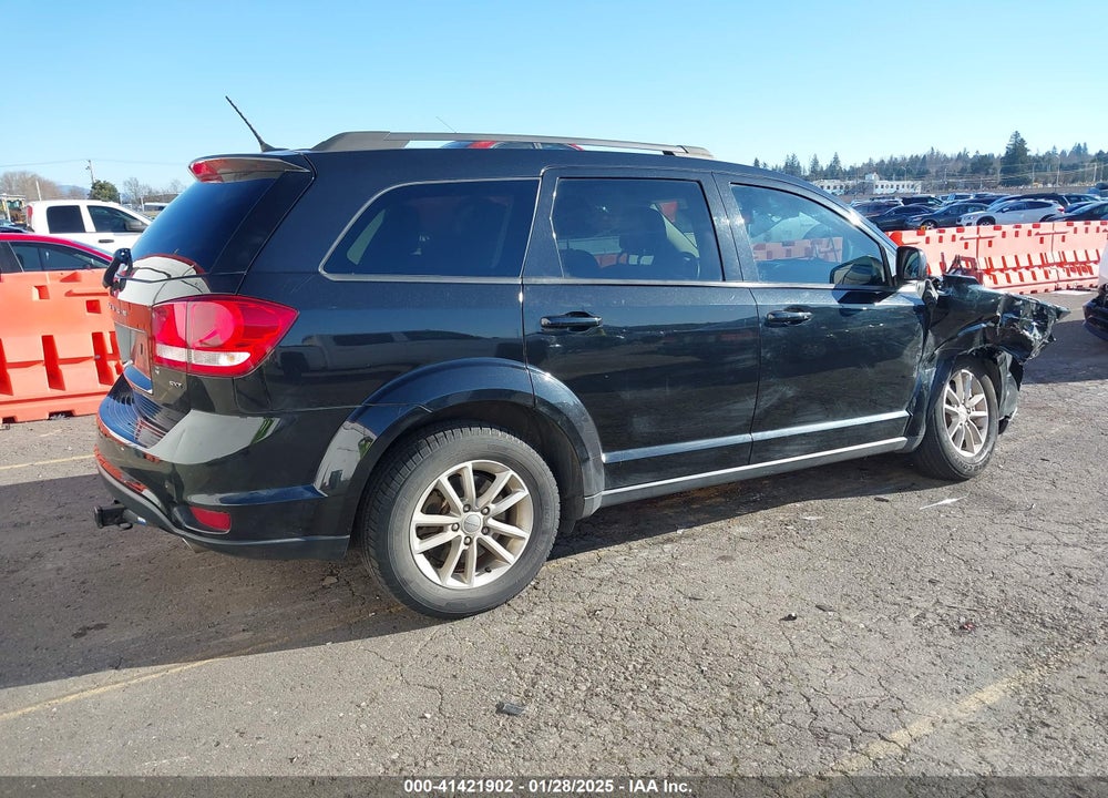 2013 DODGE JOURNEY SXT VIN: 3C4PDCBGXDT589405