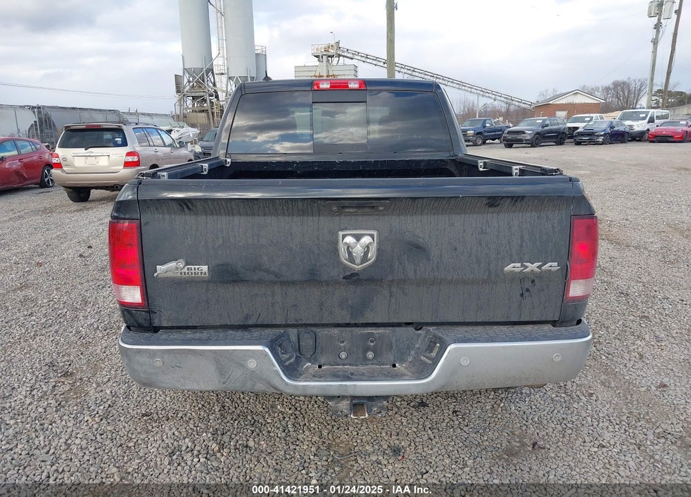 2017 RAM 1500 VIN: 1C6RR7LG4HS763676