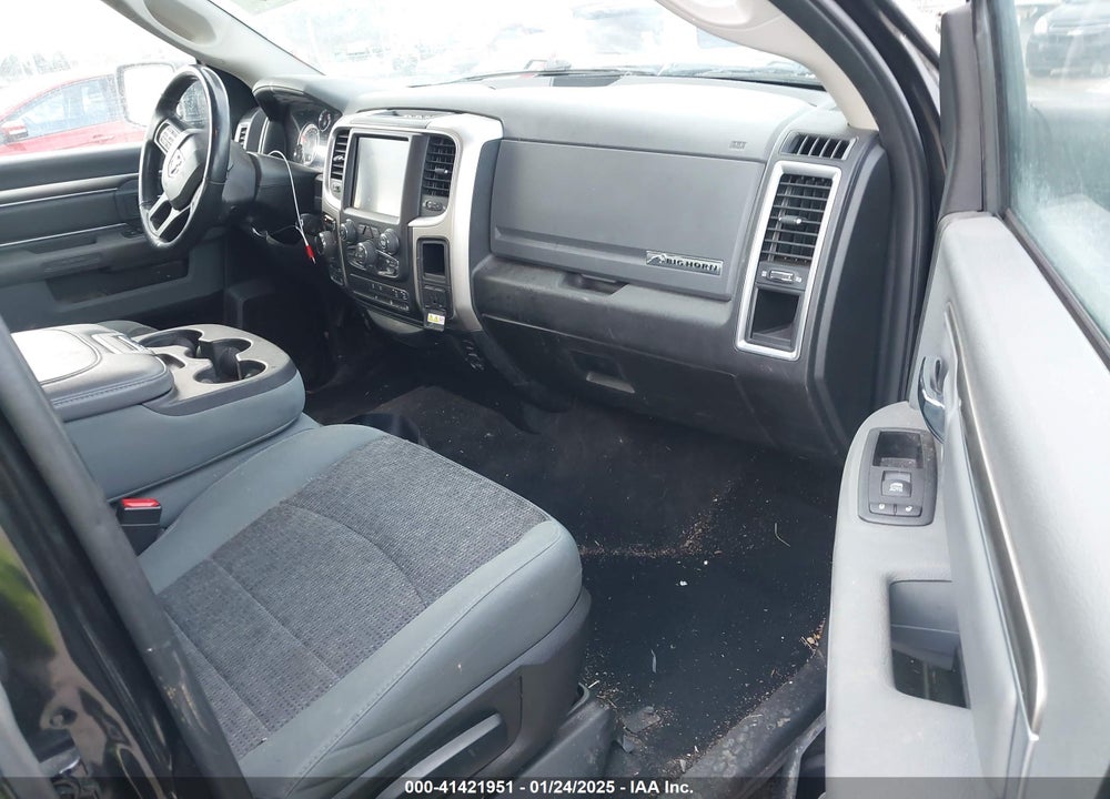 2017 RAM 1500 VIN: 1C6RR7LG4HS763676
