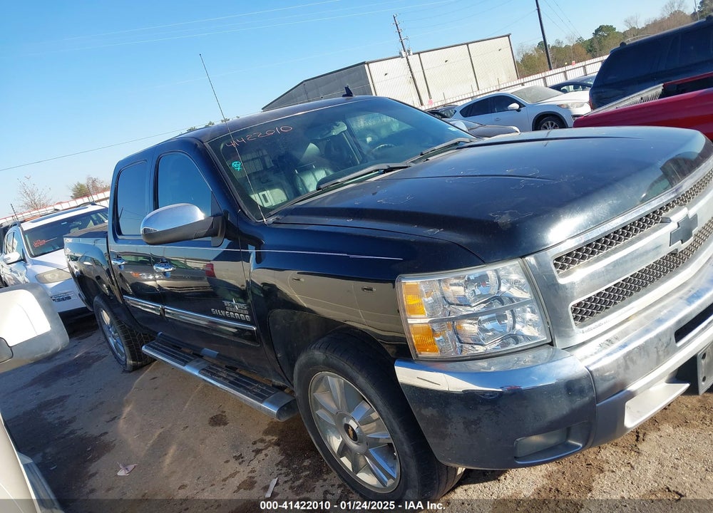 2013 CHEVROLET SILVERADO 1500 LT VIN: 3GCPCSE03DG365753
