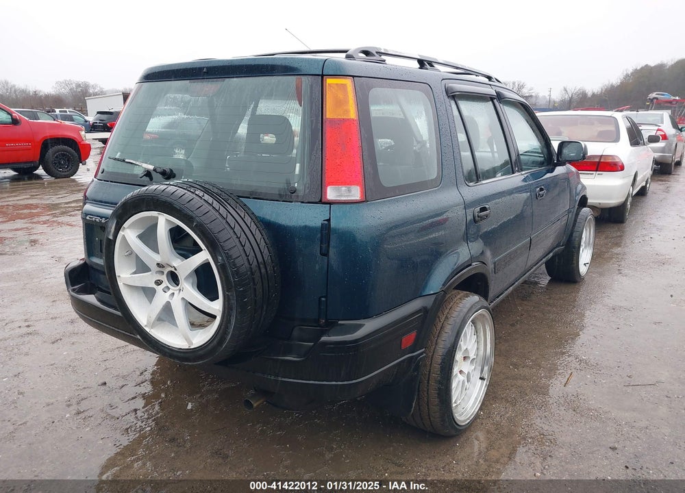 1998 HONDA CR-V LX VIN: JHLRD1840WC104149