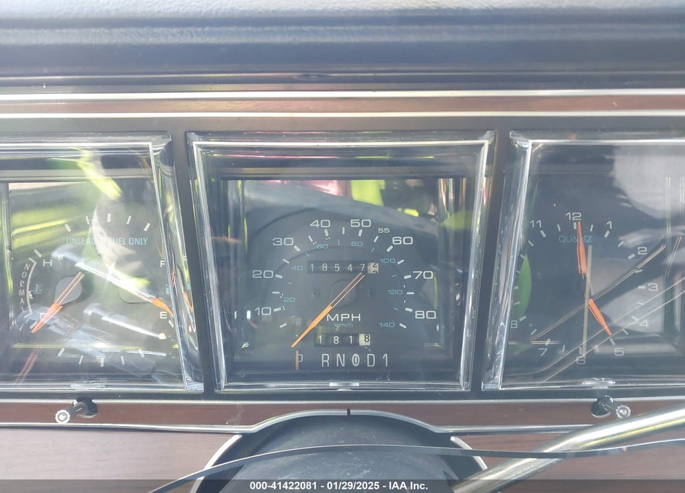 1988 LINCOLN TOWN CAR VIN: 1LNBM81F7JY628554