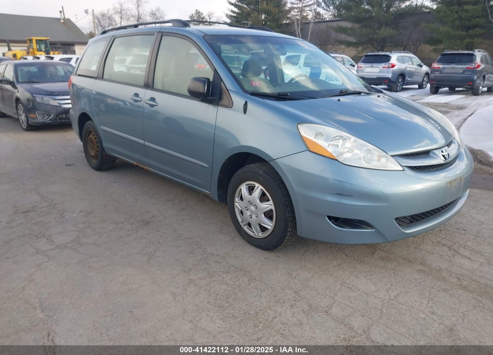 2008 TOYOTA SIENNA CE VIN: 5TDZK23C88S192327