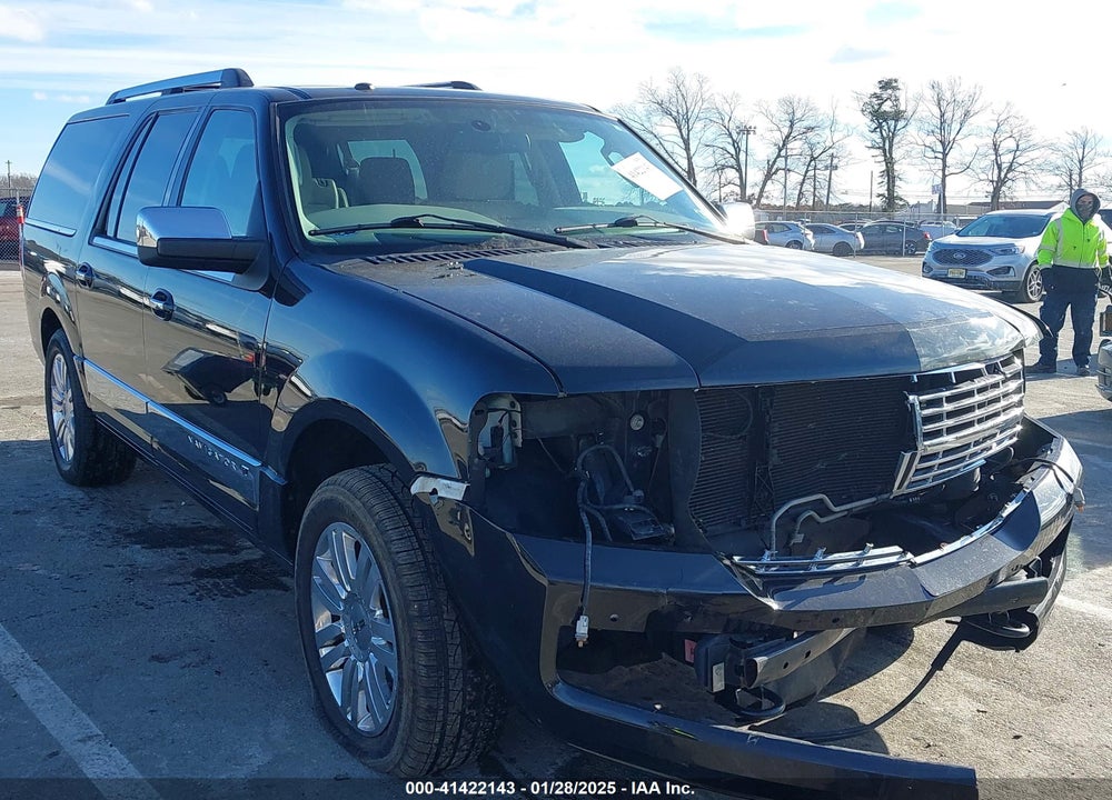 2011 LINCOLN NAVIGATOR L VIN: 5LMJJ3J56BEJ00115