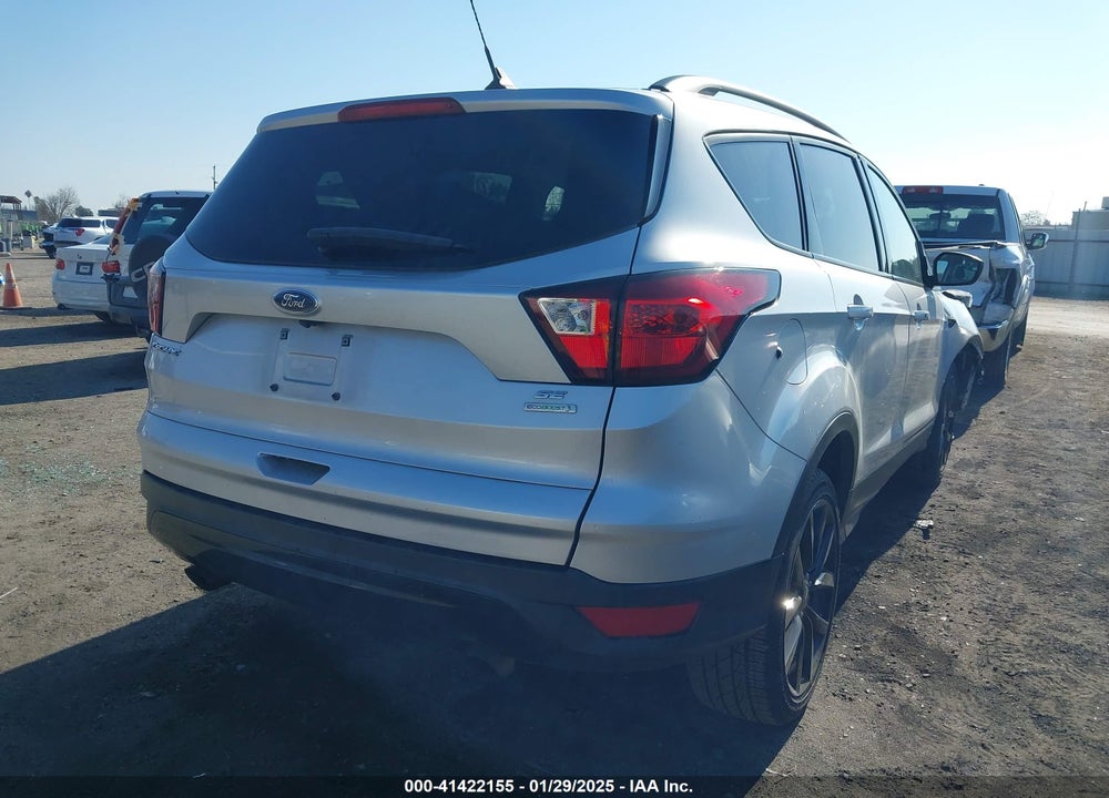 2019 FORD ESCAPE SE VIN: 1FMCU0GDXKUB79360