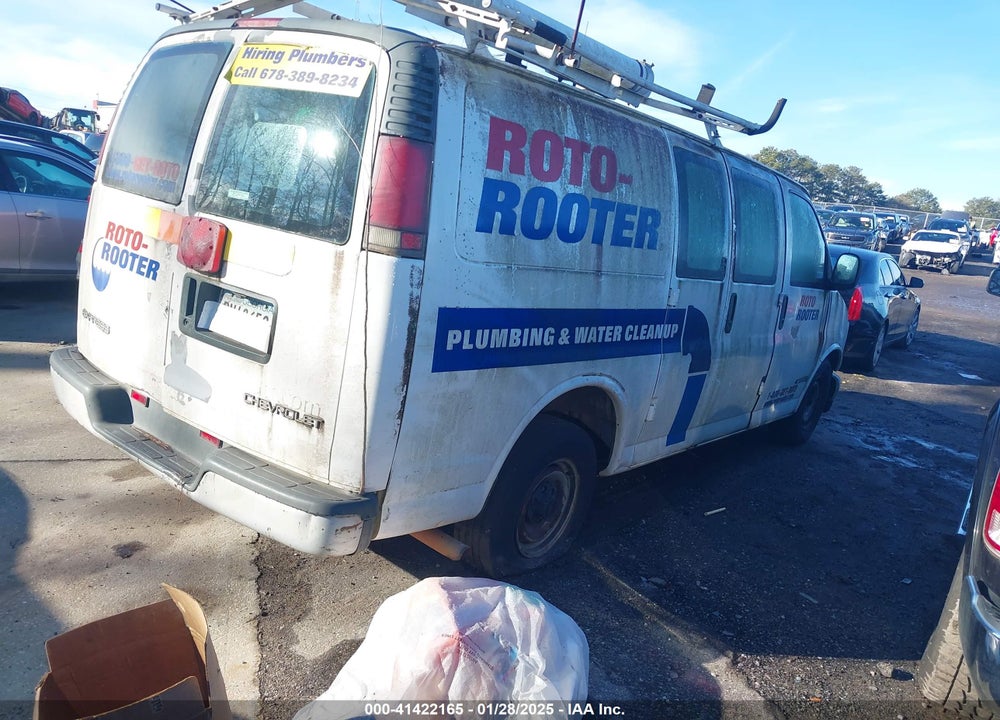2000 CHEVROLET EXPRESS VIN: 1GCFG25W2Y1108804